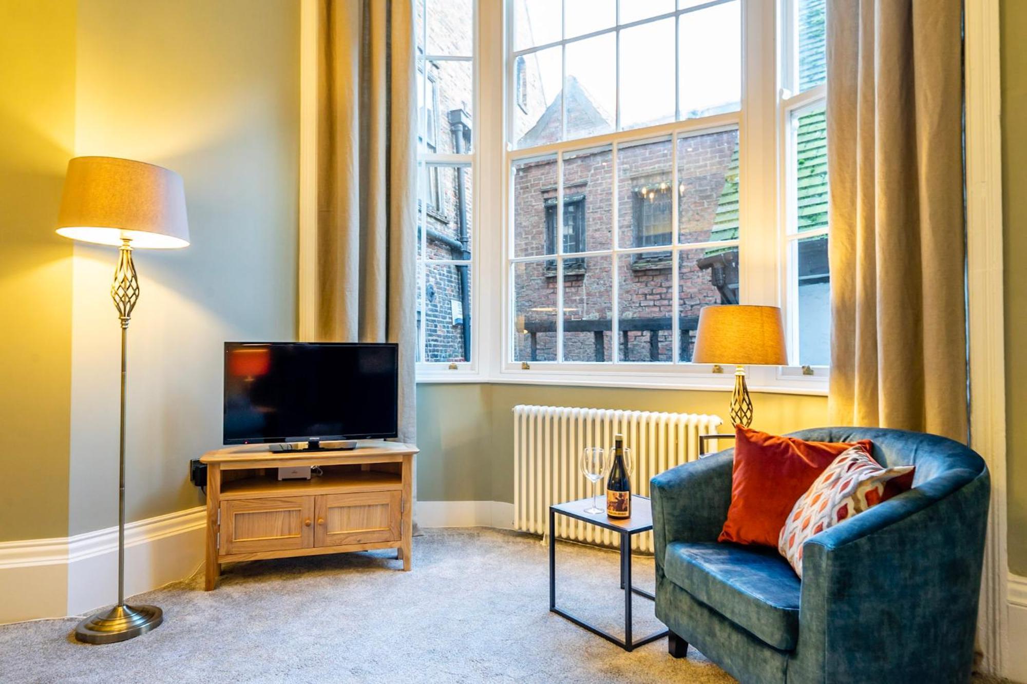 2 Rowntree House Apartment *